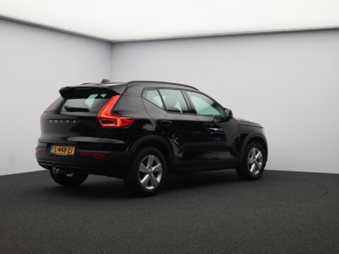 Volvo XC40 1.5 T2 Momentum