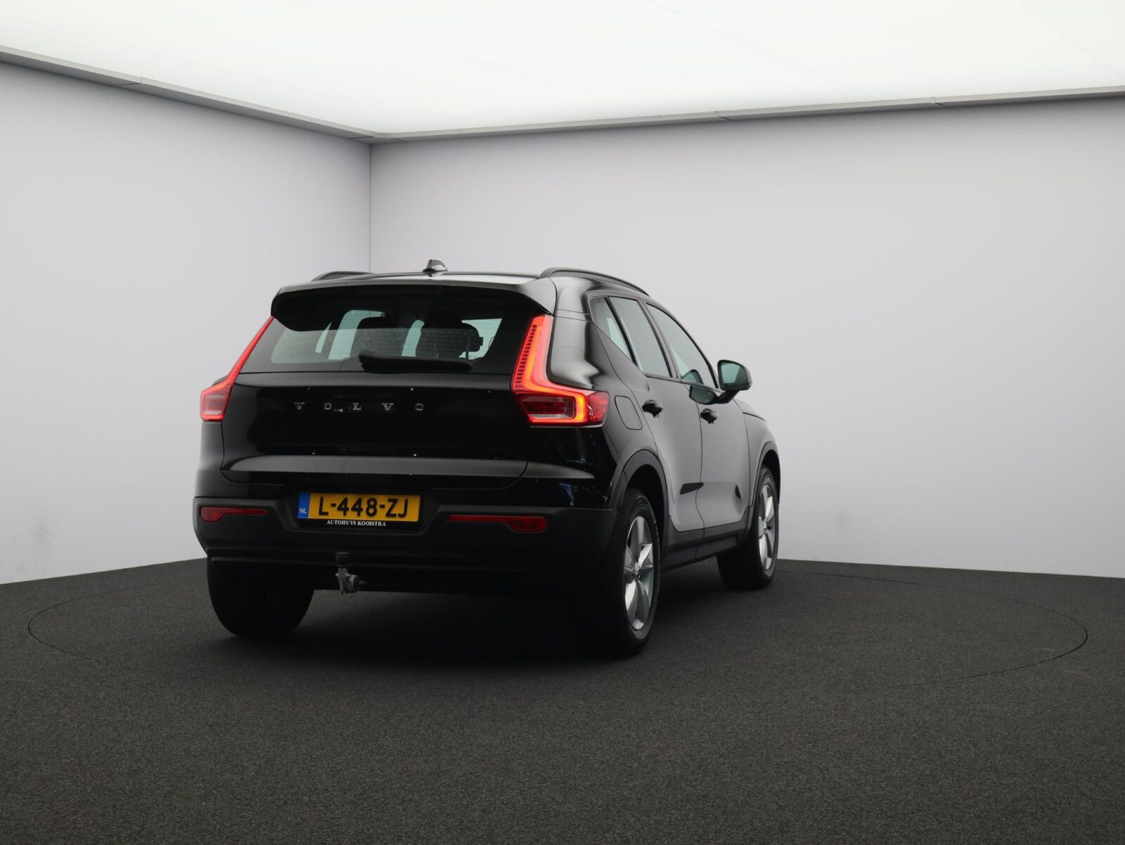 Volvo XC40 - Foto 22
