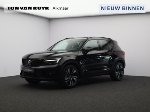Volvo XC40 2.0 B4 Plus Dark