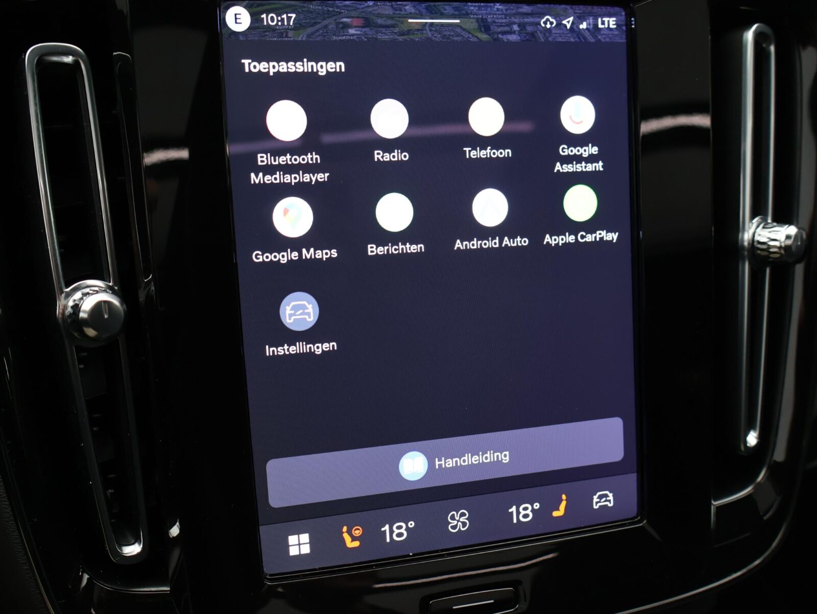 Volvo XC40 - Foto 13