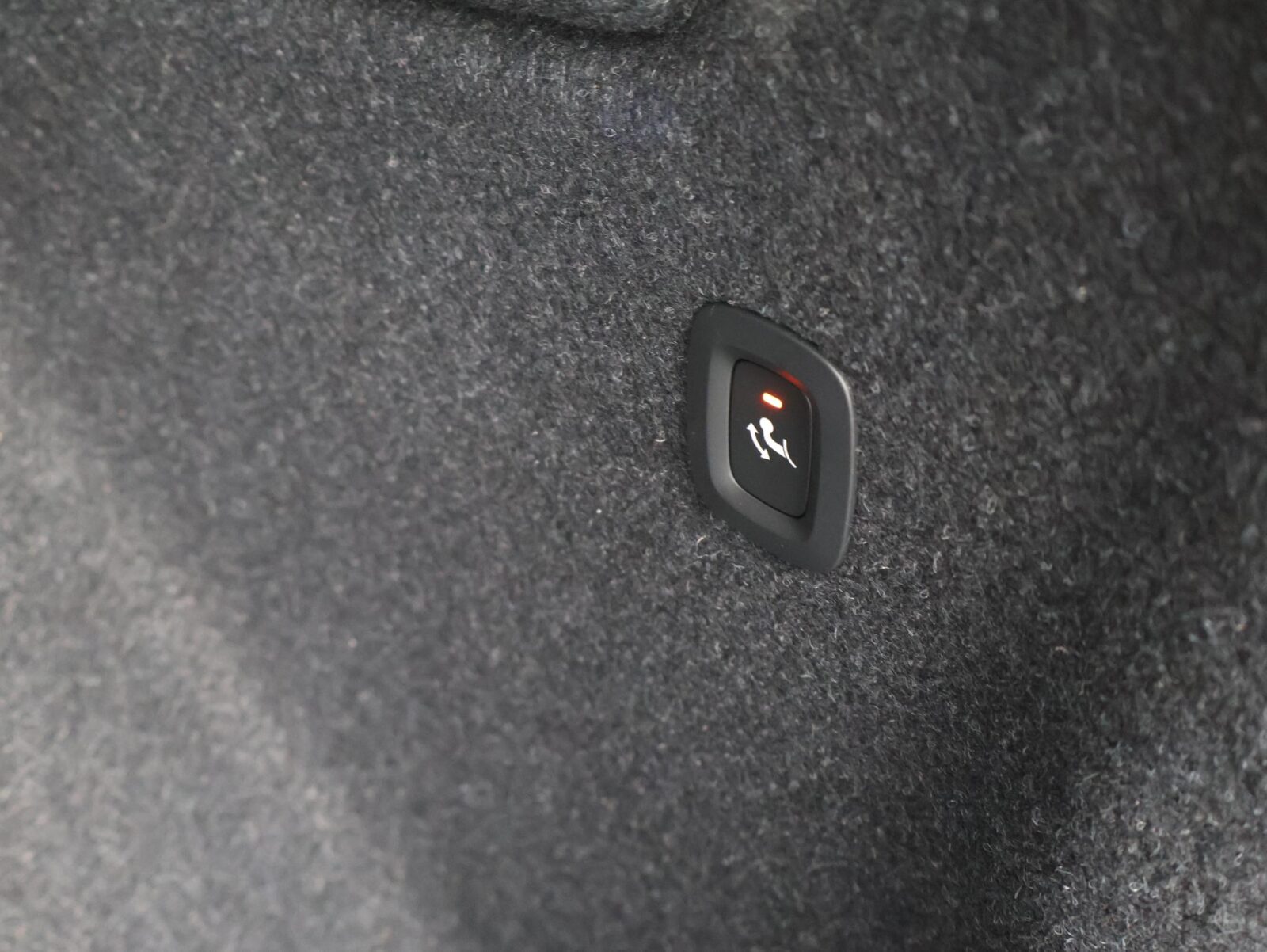 Volvo XC40 - Foto 16