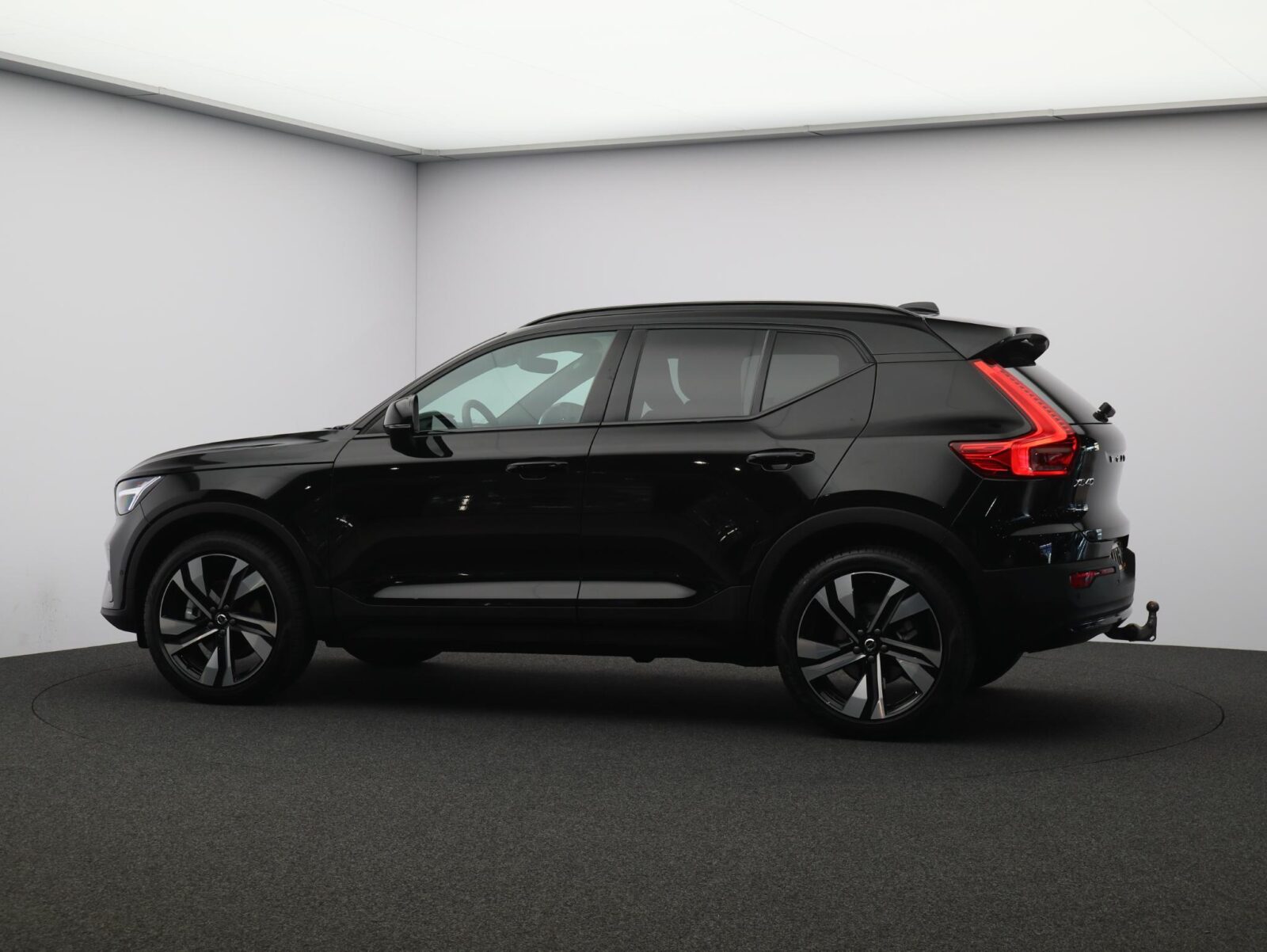 Volvo XC40 - Foto 20