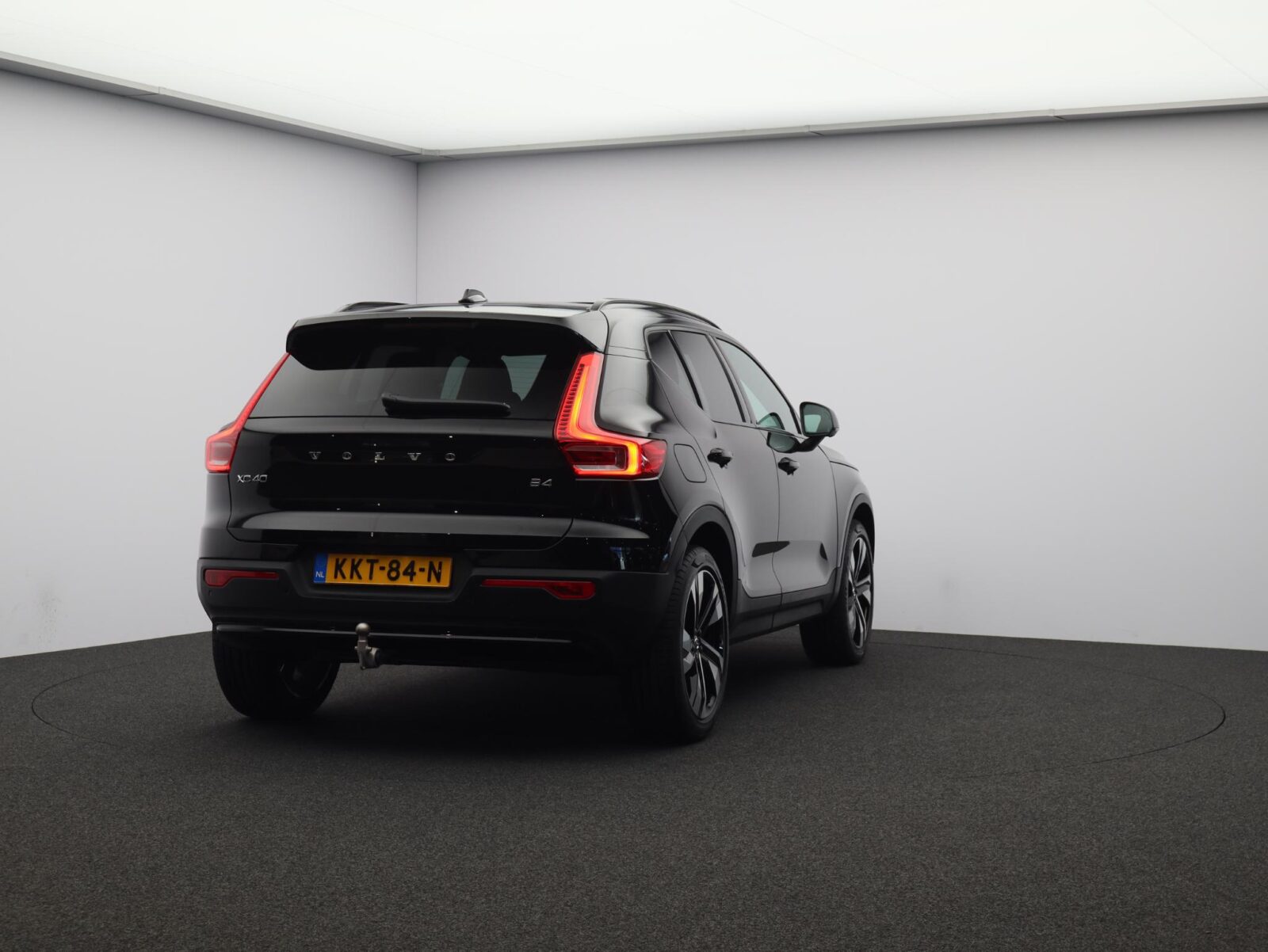 Volvo XC40 - Foto 24