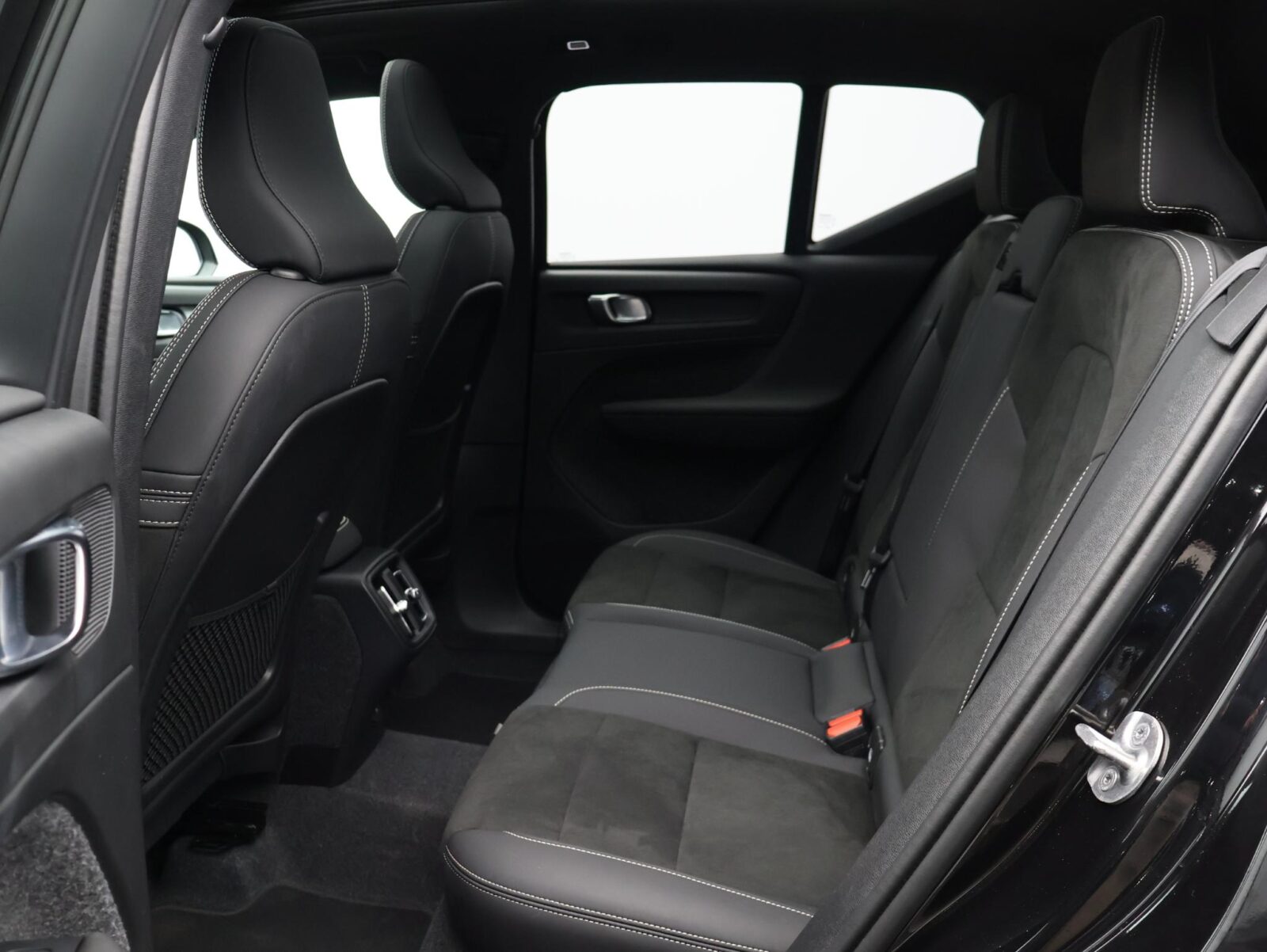 Volvo XC40 - Foto 6