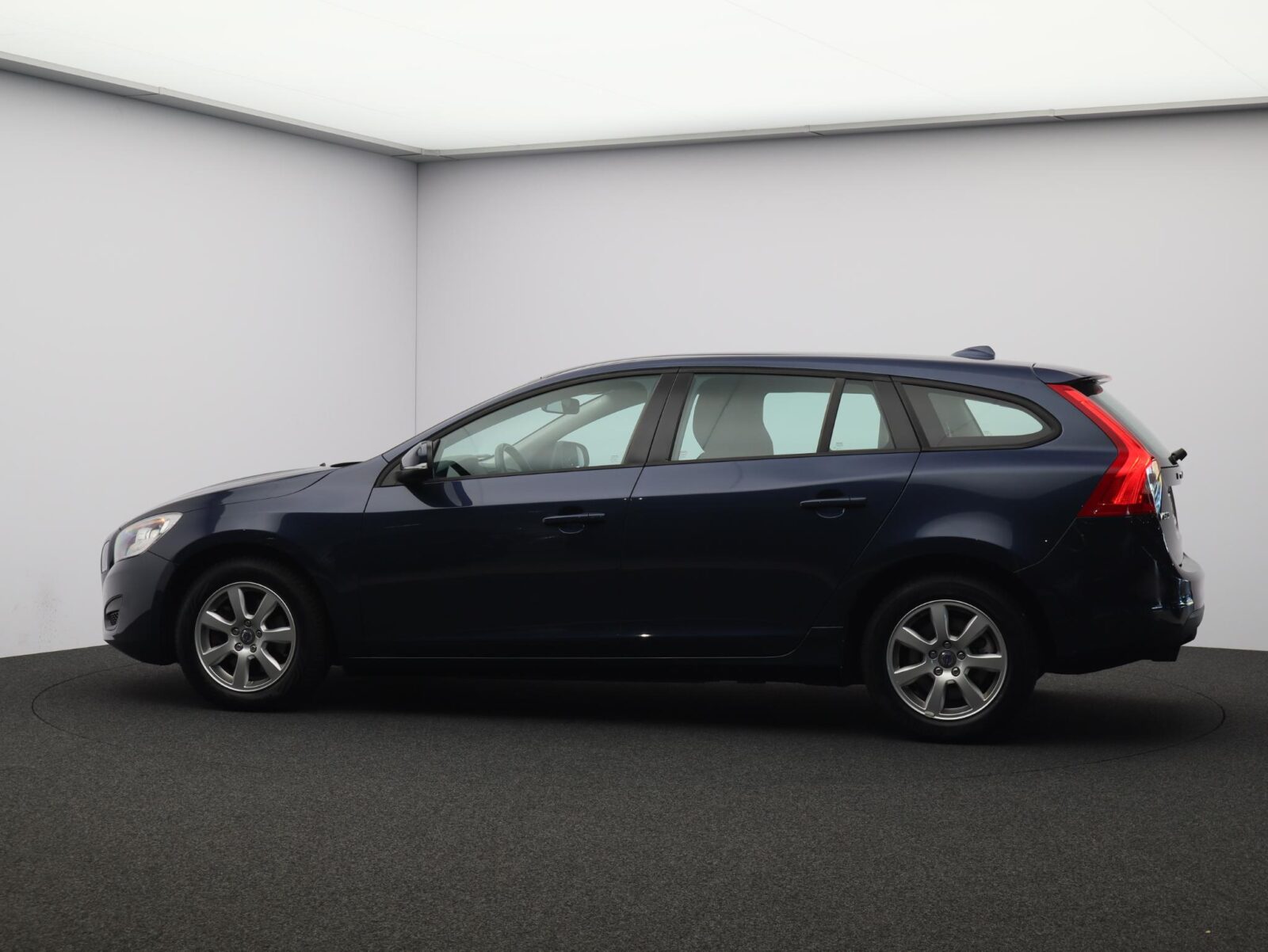 Volvo V60 - Foto 17