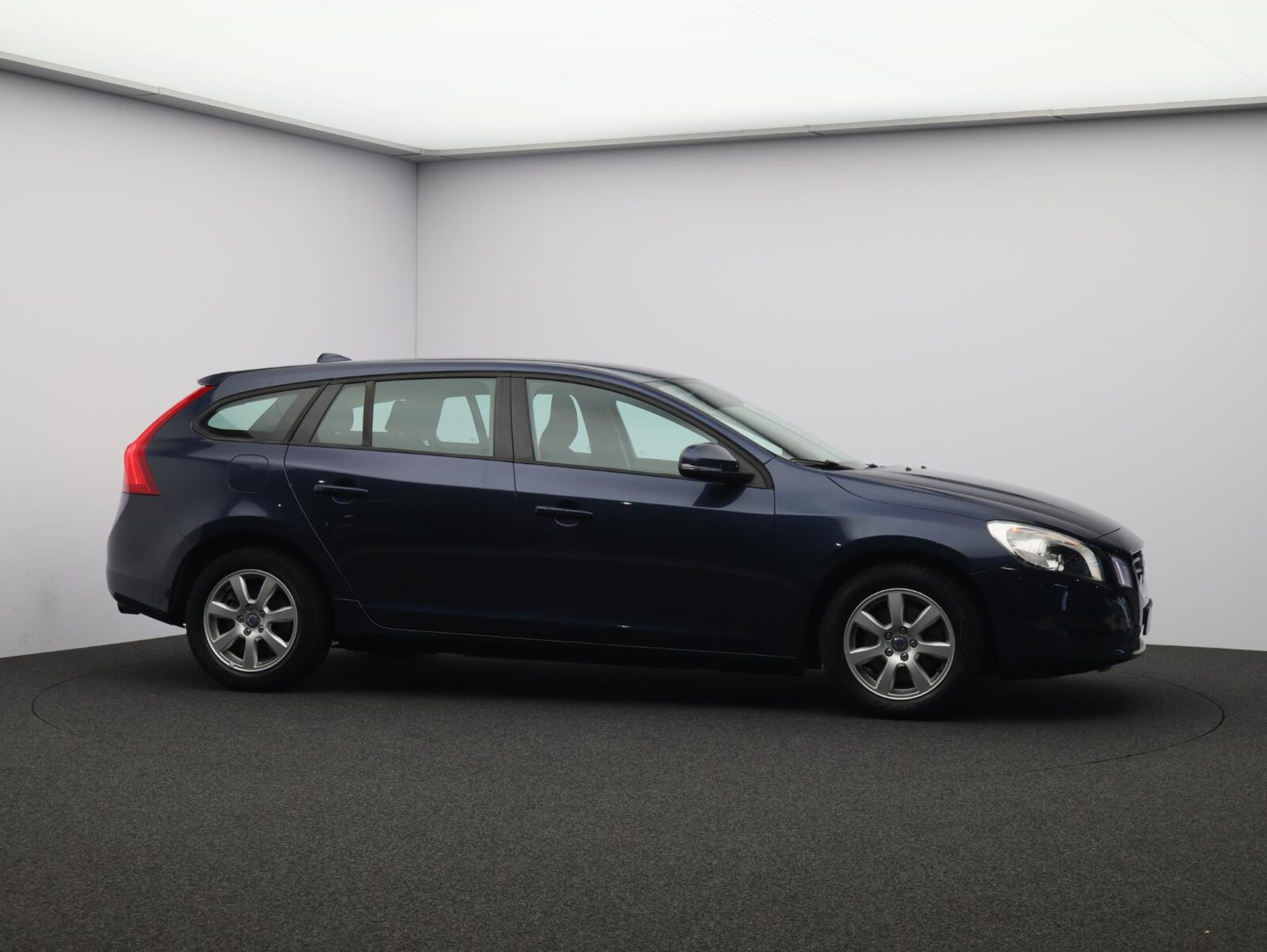 Volvo V60 - Foto 23
