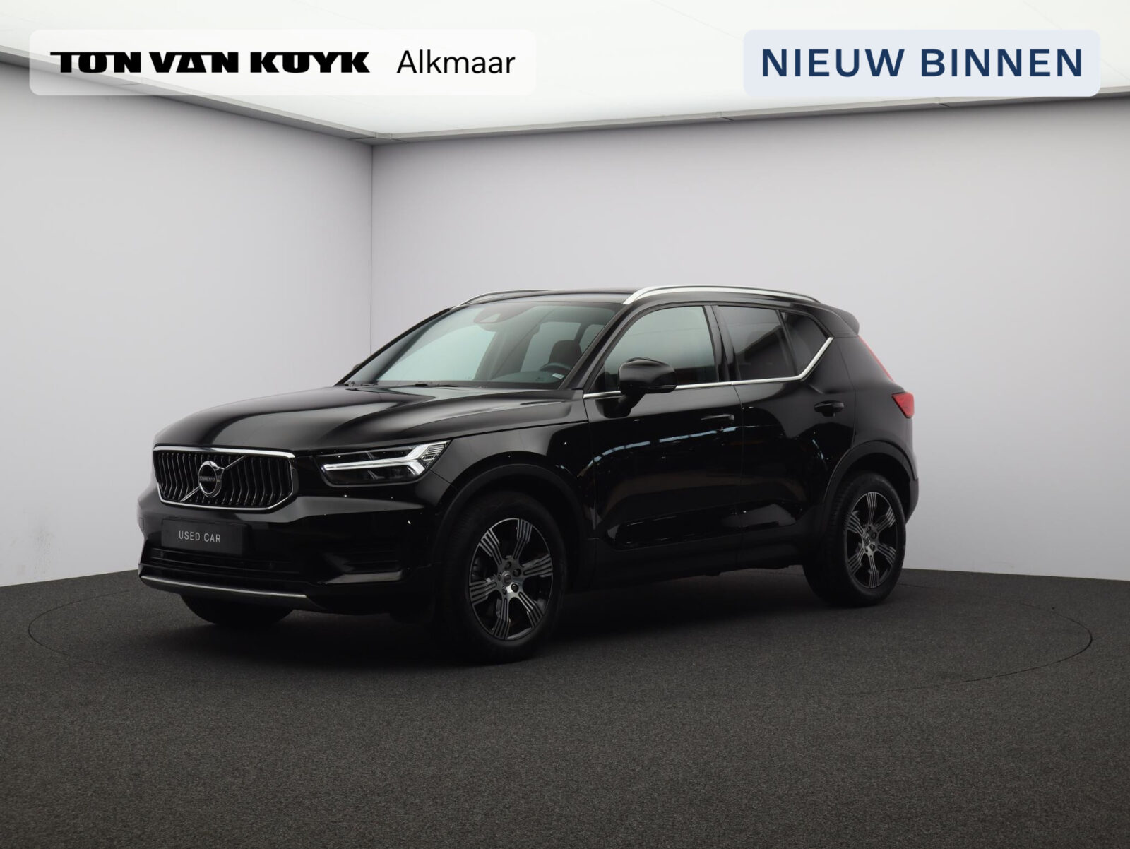 Volvo XC40 - Foto 1