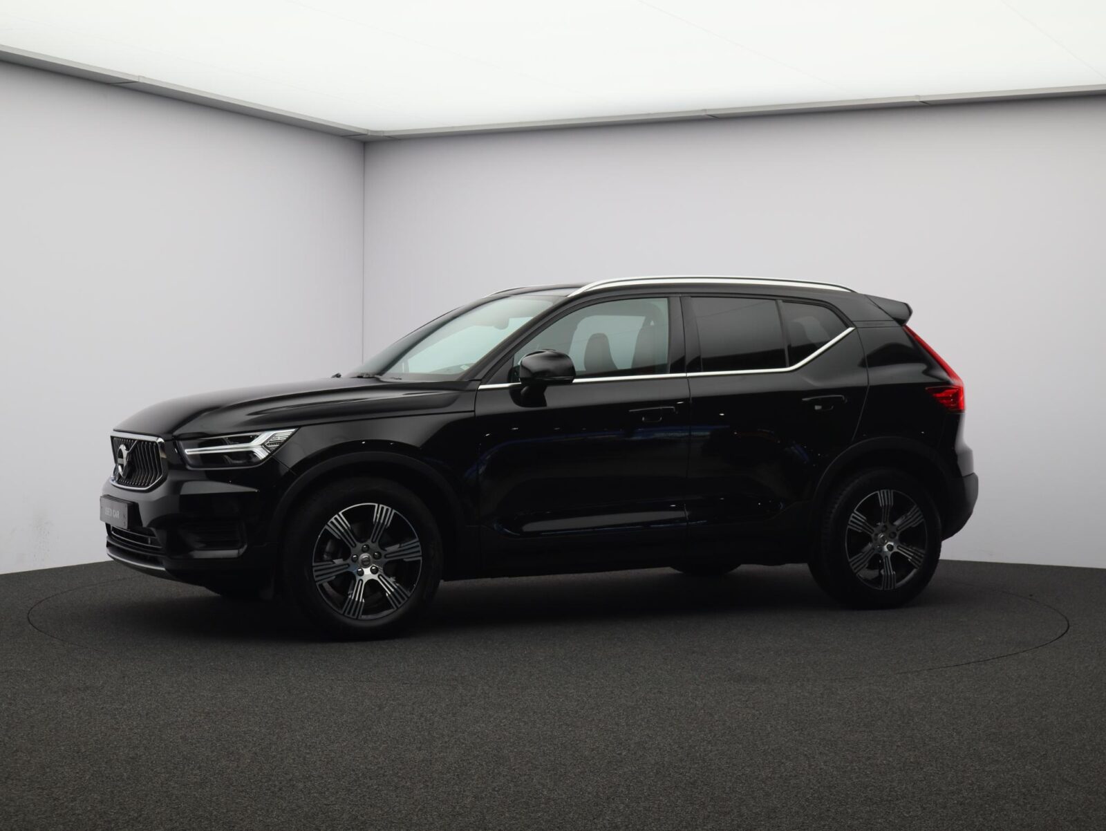 Volvo XC40 - Foto 24