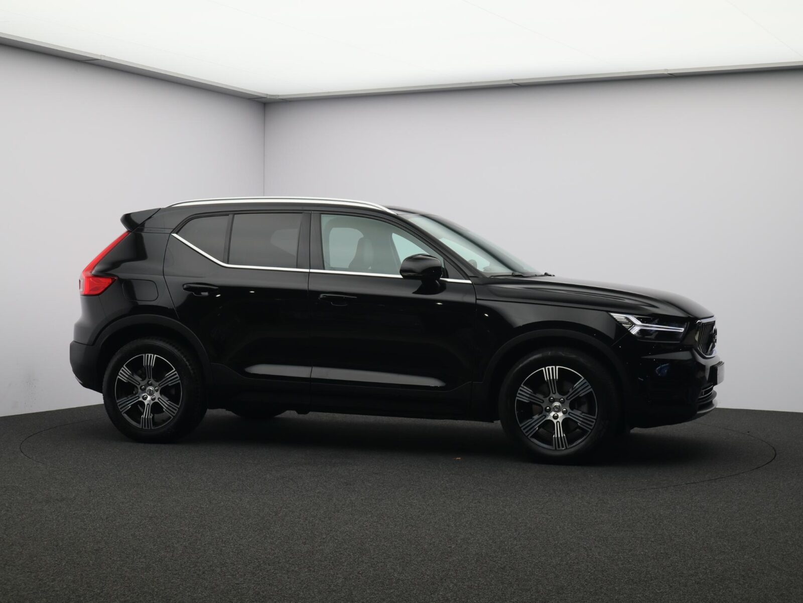 Volvo XC40 - Foto 31