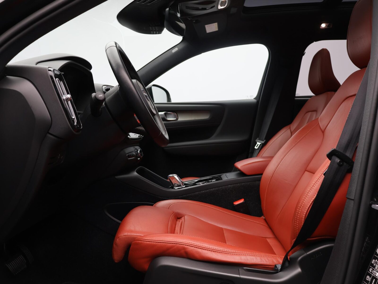 Volvo XC40 - Foto 7