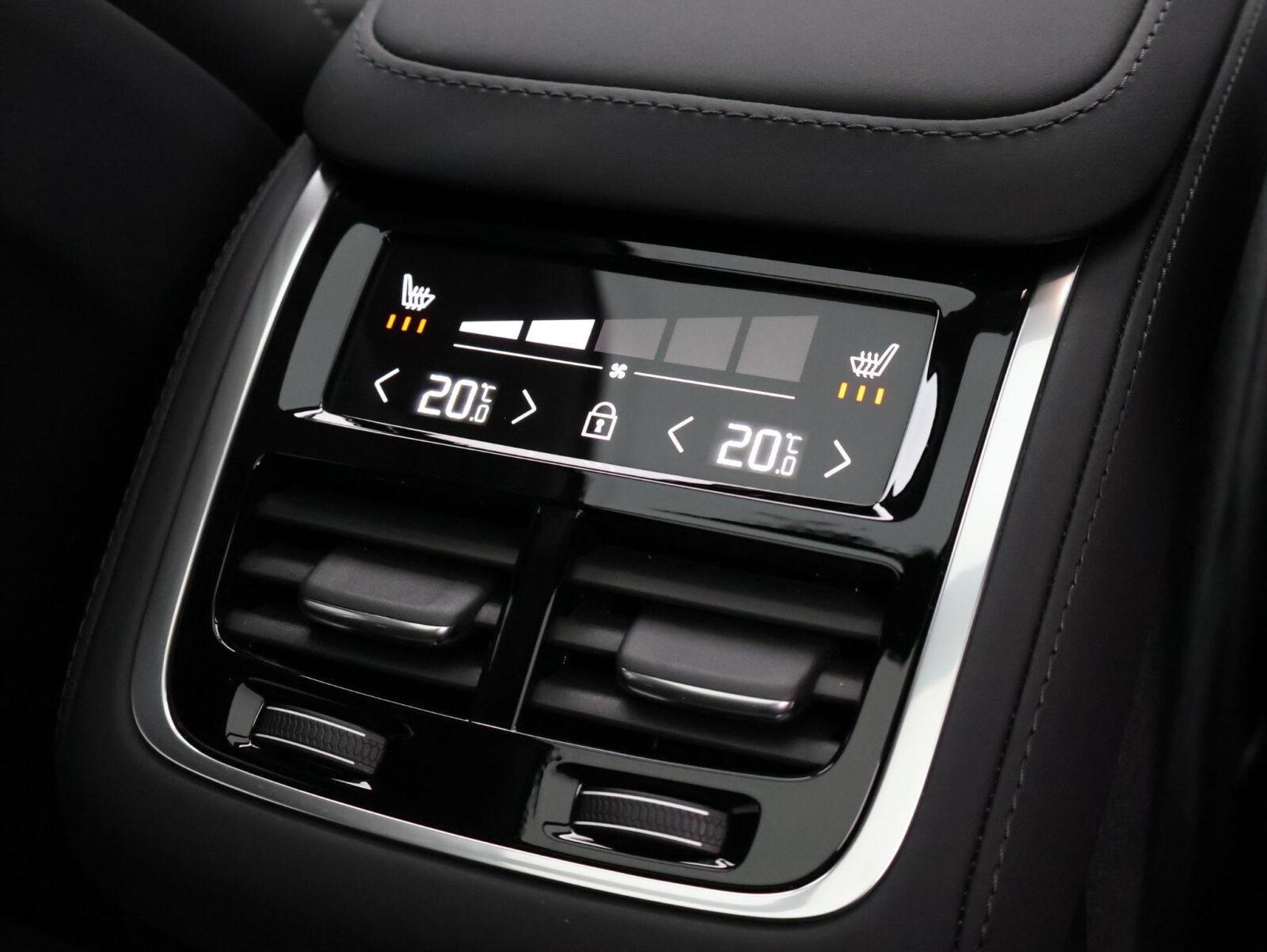 Volvo XC90 - Foto 15