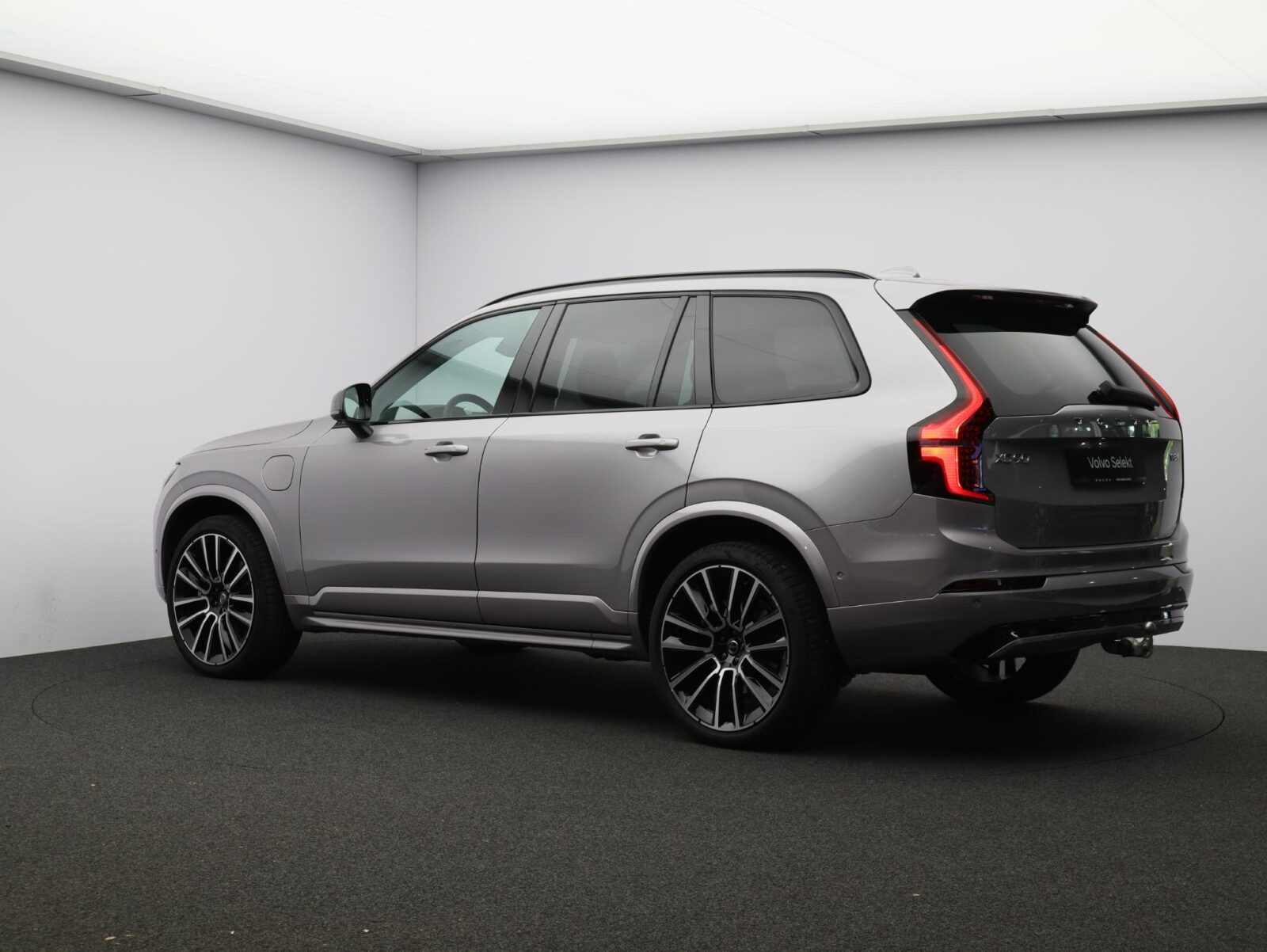 Volvo XC90 - Foto 24