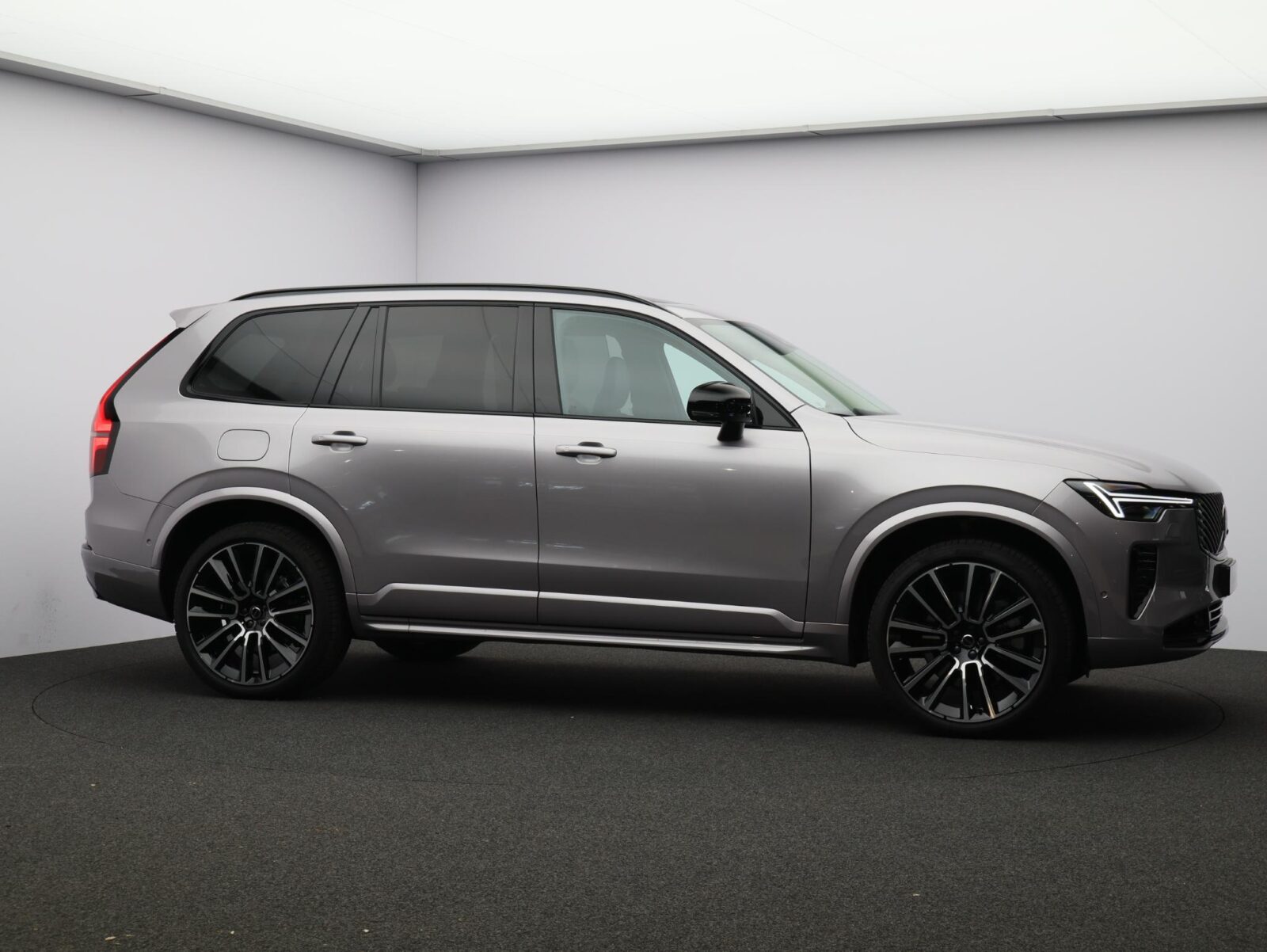 Volvo XC90 - Foto 29